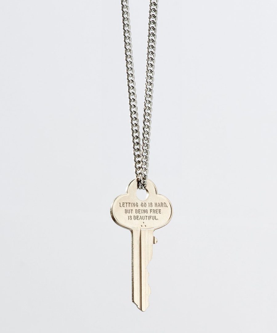 The Giving Keys - Collier Wilder Poetry Clé Classique