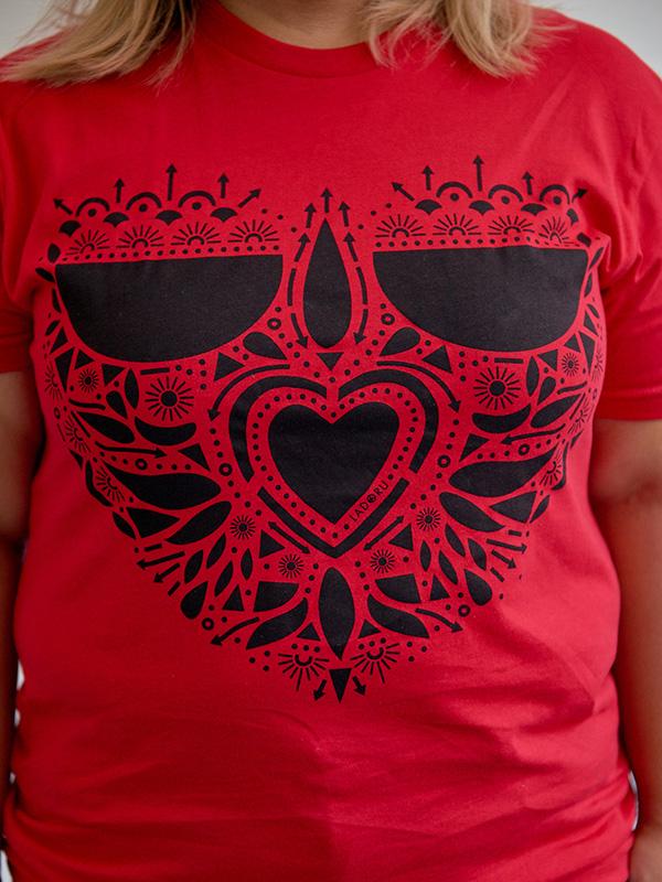 Ladoru - Victorious Tee-Shirt