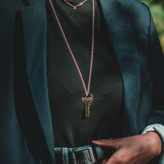 The Giving Keys - Collier Wilder Poetry Clé Classique